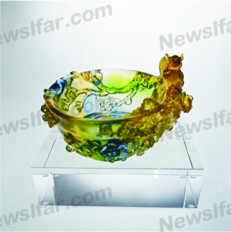 CC-102 彩透琉璃CC-102聚寶盆(松鼠)
